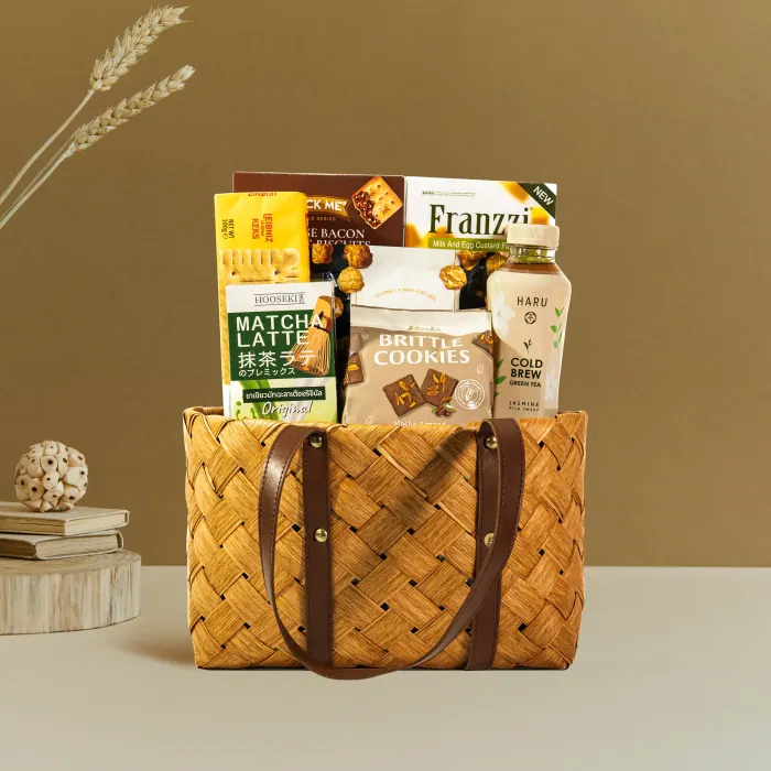 GOLDEN WEAVE BAG